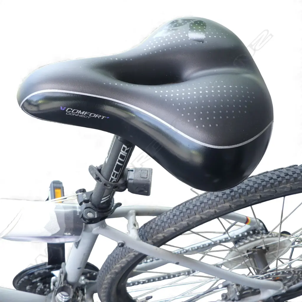 WOMAN'S SILVERBACK 'SHUFFLE COMP FEMME M' BICYCLE purchased new August 2019 w receipt from Evolution Cycles Image 1++