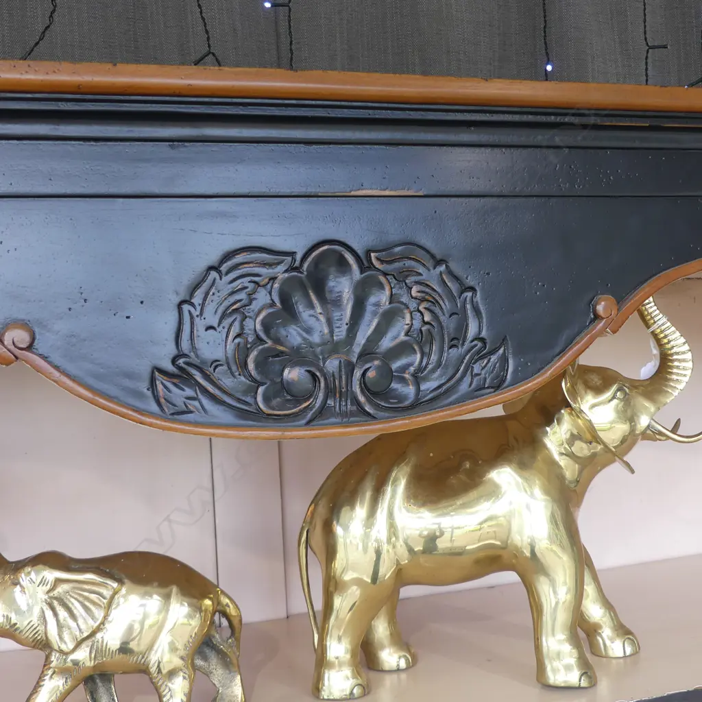 FRENCH STYLE BOOKSHELF 1670x430x2000mm Image 1++