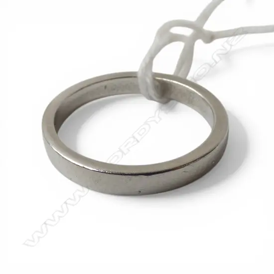 PLATINUM WEDDER 4.9GMS SIZE M