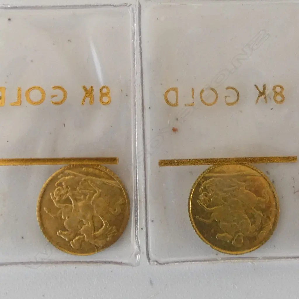 2 x 8ct GOLD MINI SOVEREIGN type COINS Dia.6mm. In sealed plastic sleaves. Weight 0.7gms including sleaves Image 1++