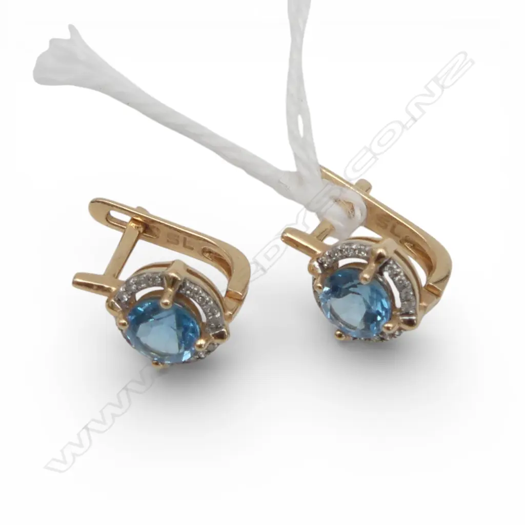 PR 14ct BLUE TOPAZ & DIAMOND EARRINGS, secure backs, 2.20gm Image 1++