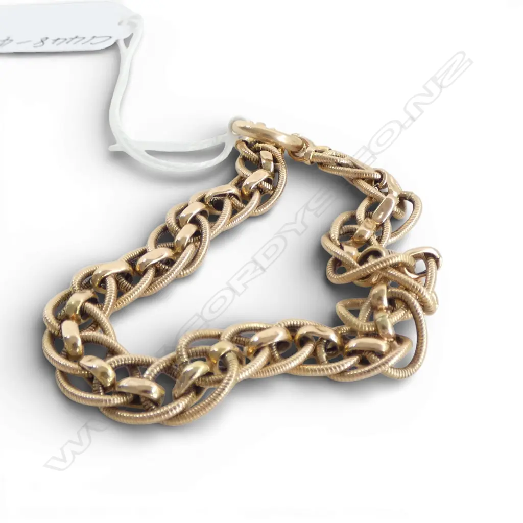 9ct FANCY LINK BRACELET, 10gm Image 1++