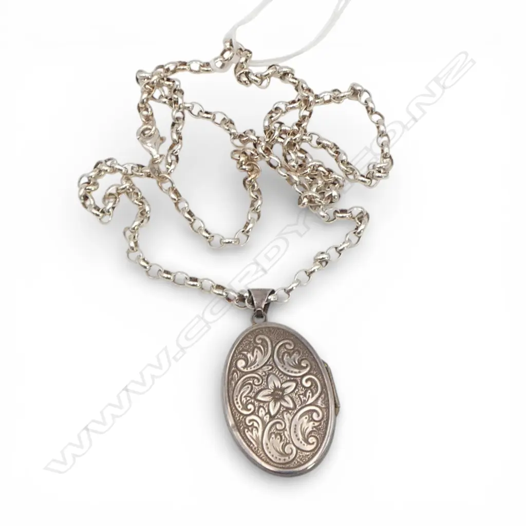 SILVER LOCKET on SILVER BELCHER CHAIN, 14.60gm Image 1++