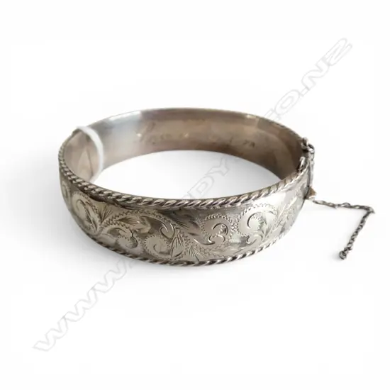 STG SILVER BANGLE, 27gms