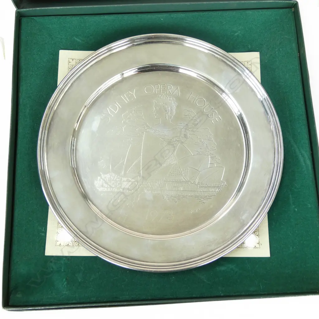 CASED STG SILVER 'SYDNEY OPERA HOUSE - 1973' COM. PLATE, Ed. 31/300, ROBERTS & DORE LTD, Dia.230mm, 376gms Image 1++