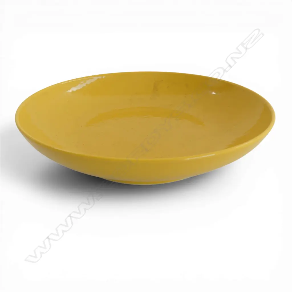ORIENTAL YELLOW GLAZE PLATE 225mm dia... Image 1++