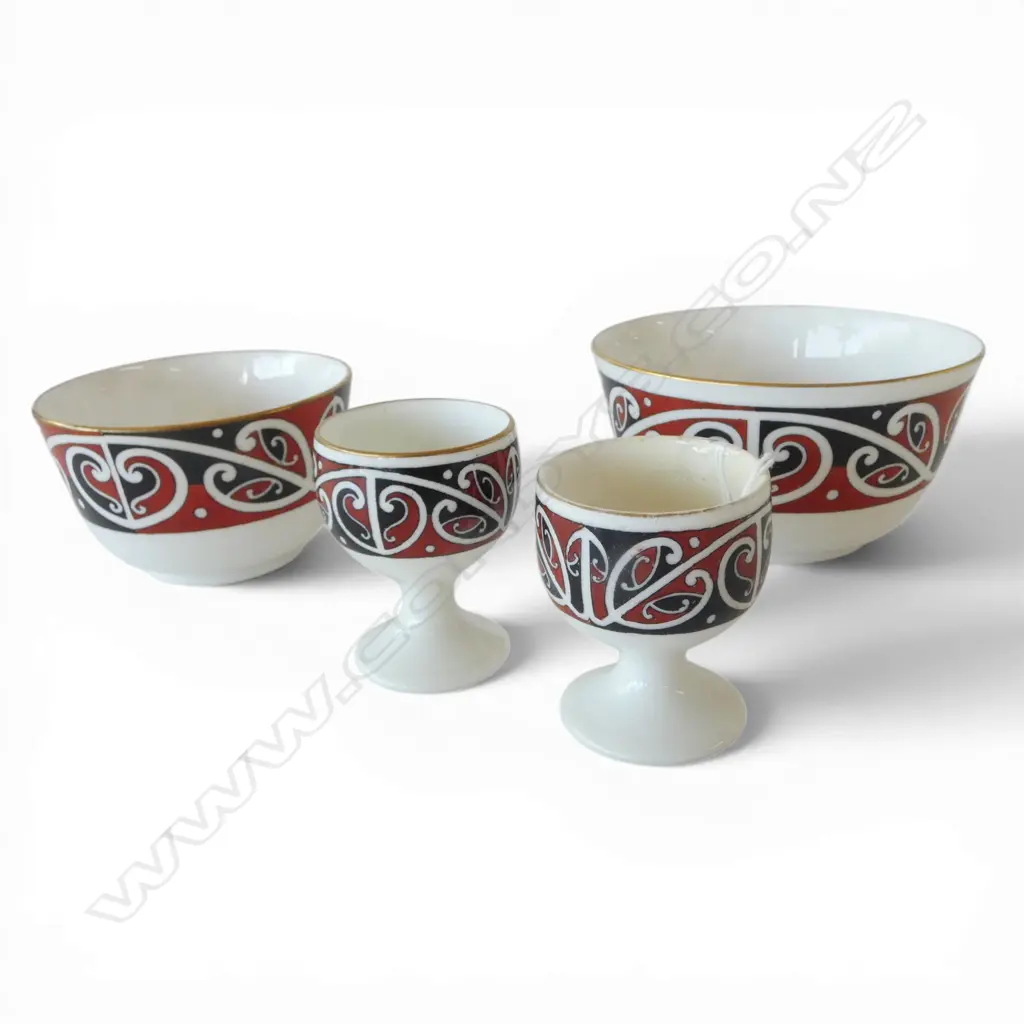 4 Royal Doulton 'Māori Art' items: 2 sugar bowls (widest 118mm) + 2 egg cups Image 1++