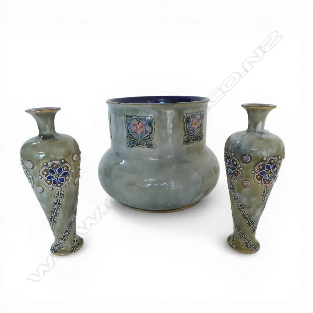 3 PCES ROYAL DOULTON LAMBETH STONEWARE larger with star crack, repairs H.180mm Image 1++