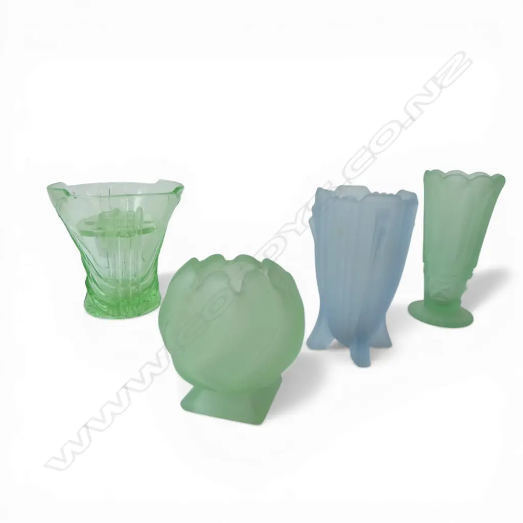 4 VINTAGE GLASS PCES including frog H.160mm Image 1++