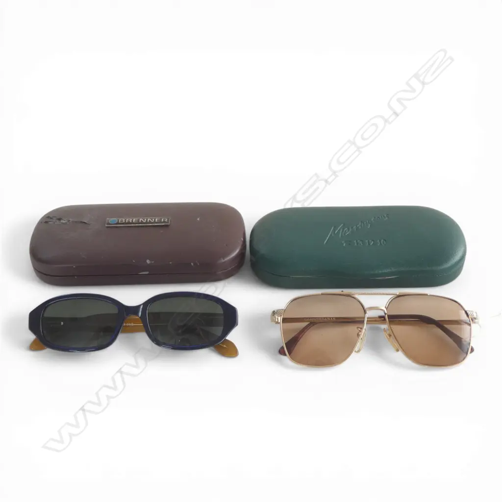 2 PRS RETRO SUNGLASSES, LANVIN & BRENNER Image 1++