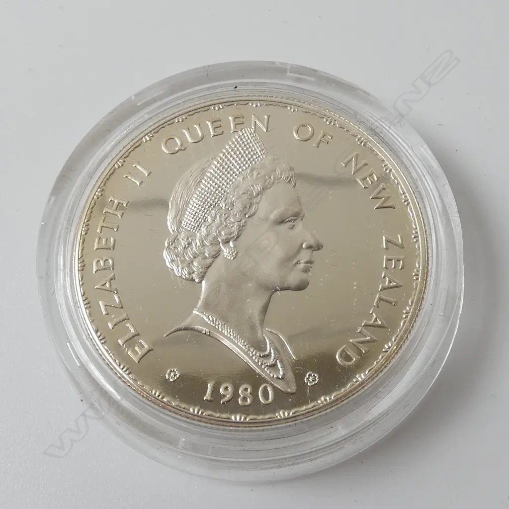 CASED N.Z. 1980 FANTAIL .925 SILVER PROOF $1 COIN 27.2gms Image 1++