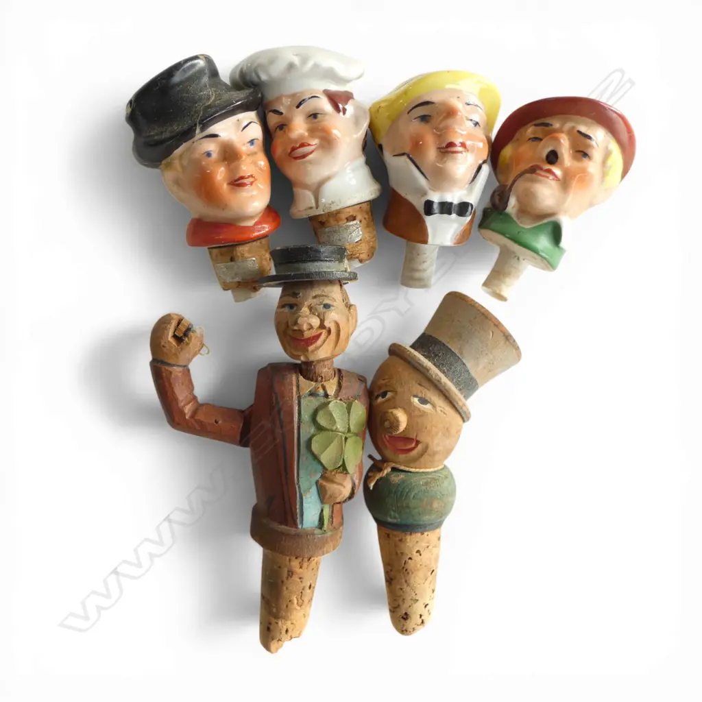 SIX  BOTTLE STOPS (2 WOODEN, 4 PORCELAIN) Image 1++