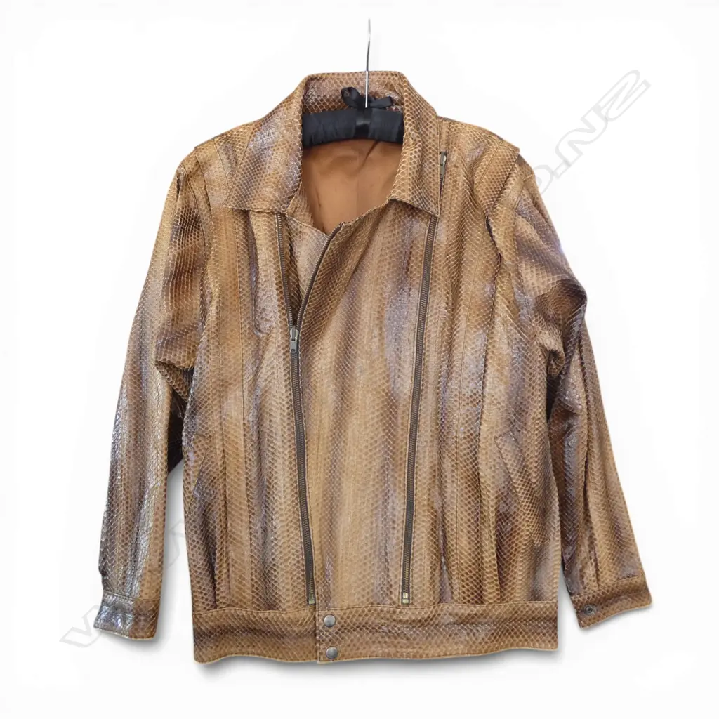 BALINESE SNAKE SKIN JACKET Image 1++