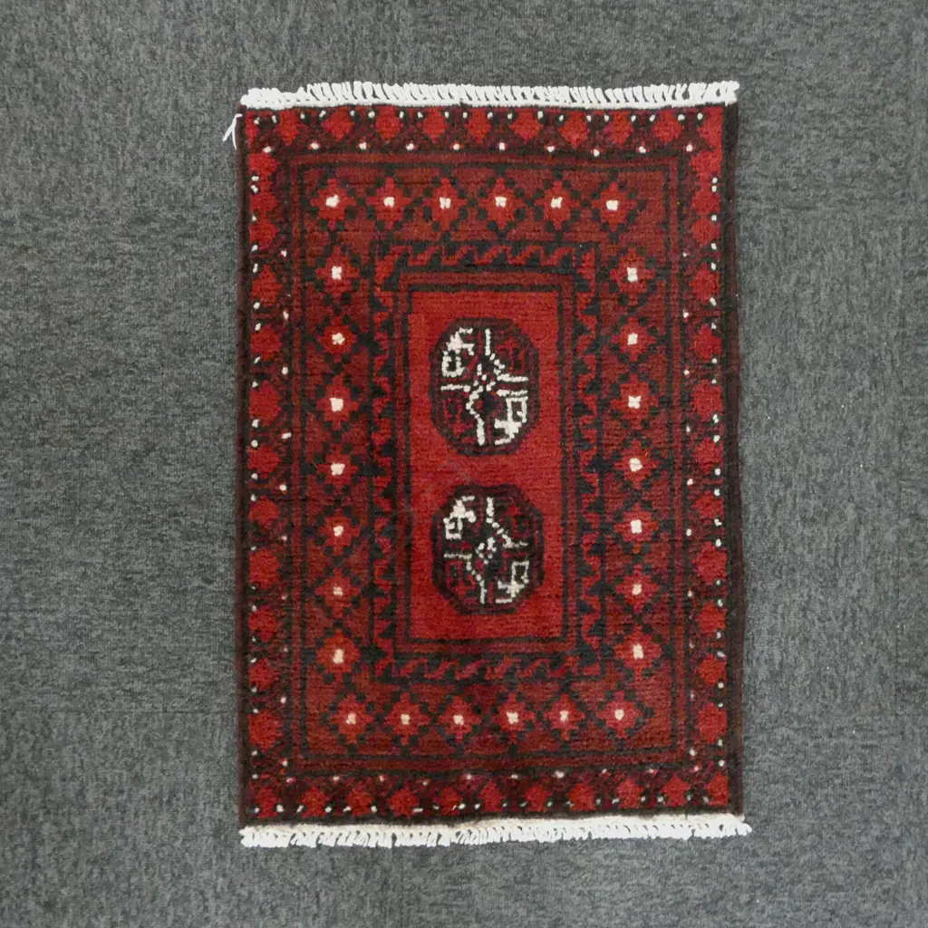 TURKOMAN RUG, 700 x 500mm Image 1++
