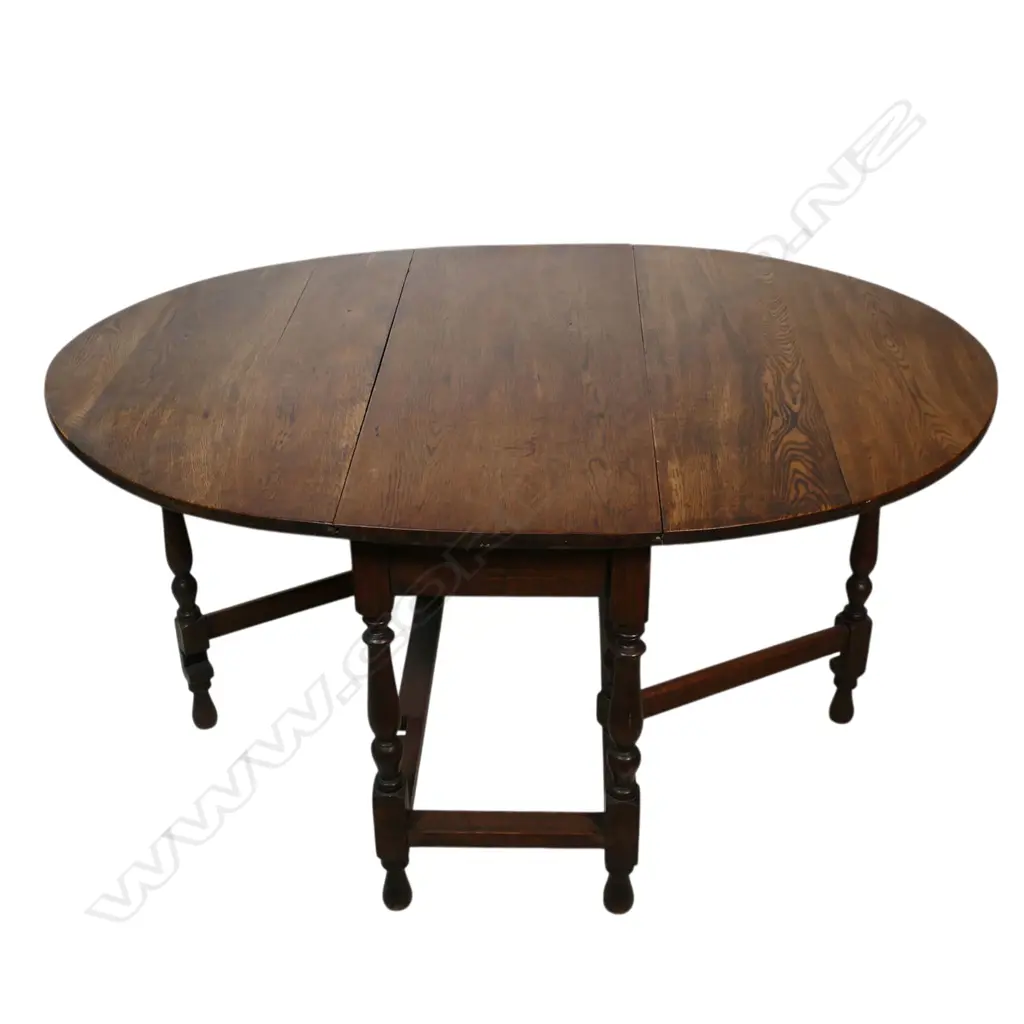 c.1900 oak country drop leaf gate leg dining table four plank top turned supports. 1480 x 1130 x 715mm. Image 1++