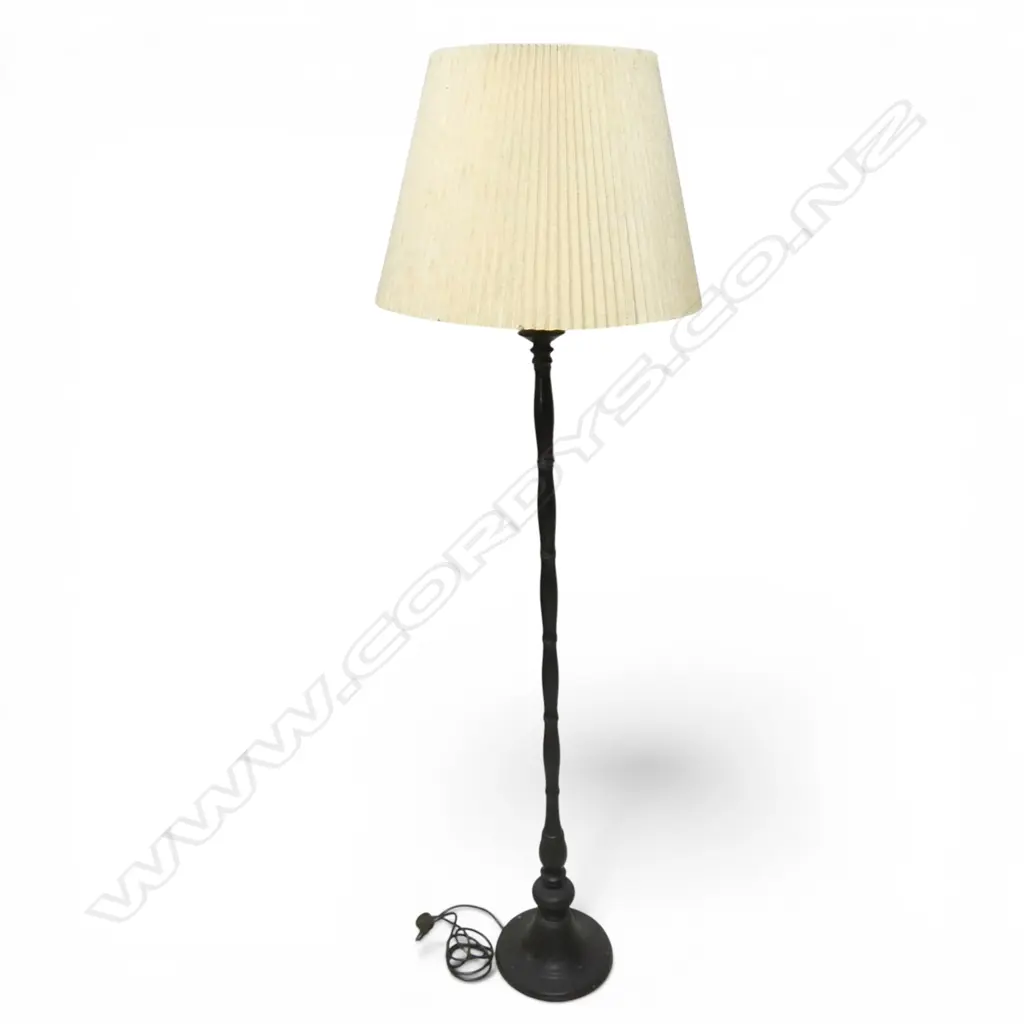 FAUX BAMBOO METAL STANDARD LAMP, with shade H.1730mm Image 1++