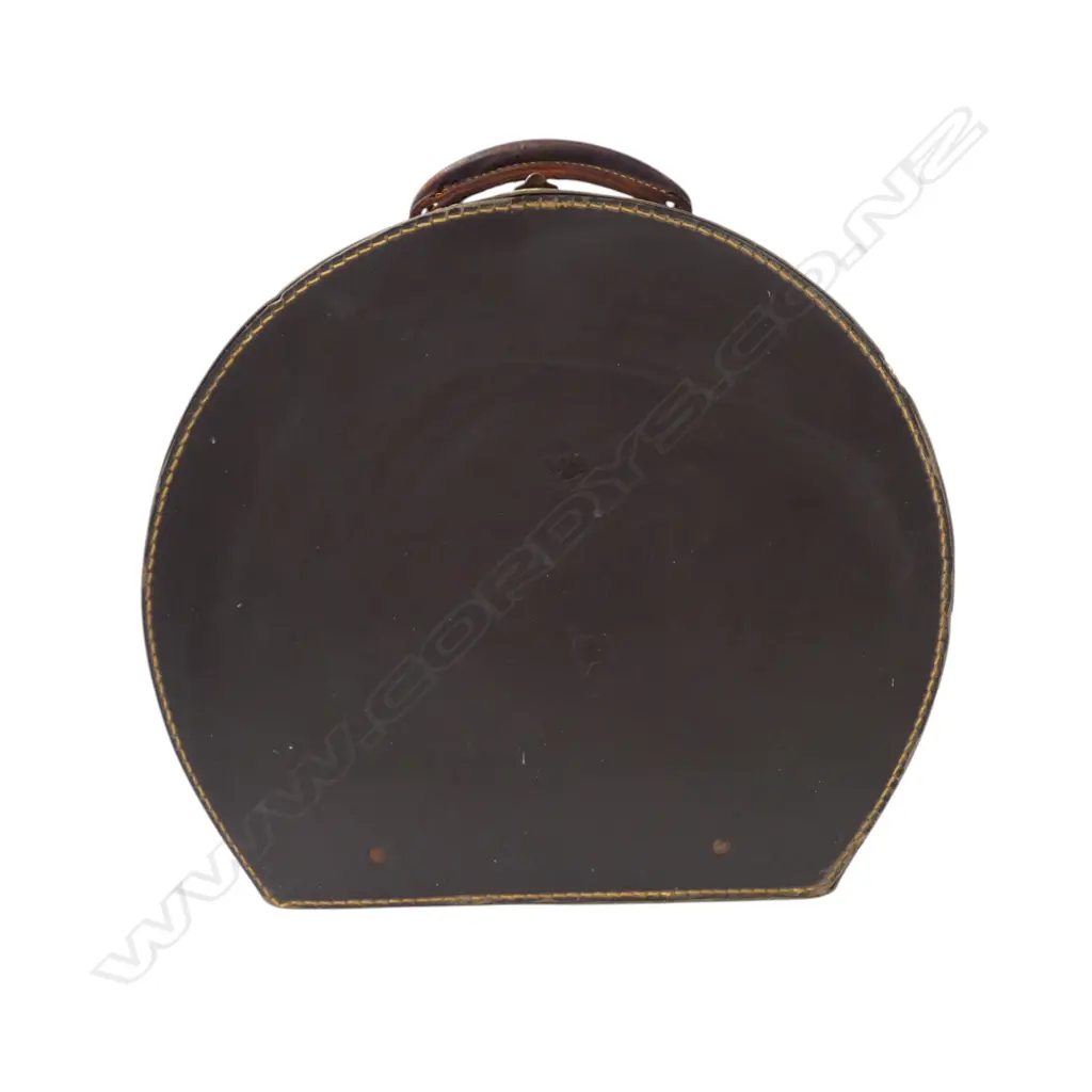 LEATHER GRAIN FIBERKANE HAT BOX  Image 1++