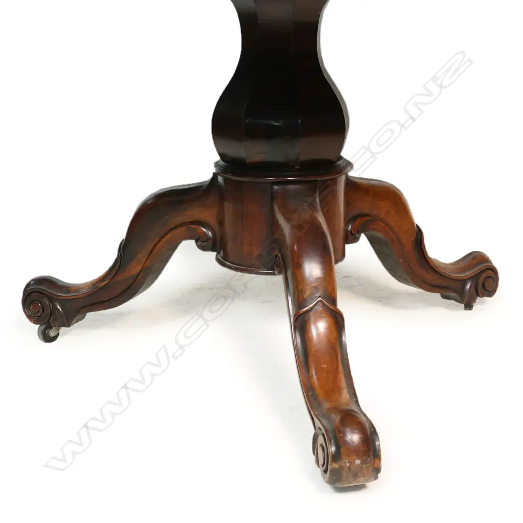 VICTORIAN ROSEWOOD PEDESTAL TABLE Dia.1300mm Image 1++