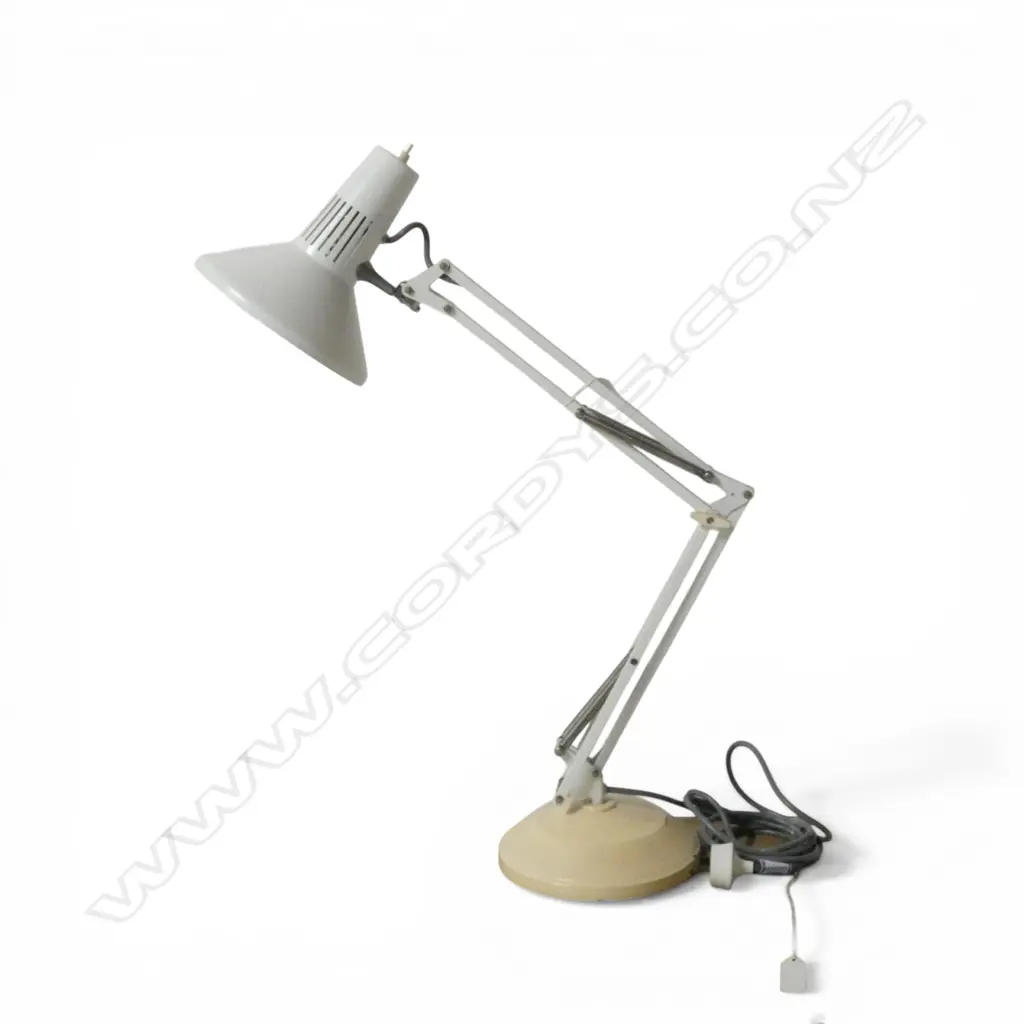 ANGLEPOISE LAMP  Image 1++