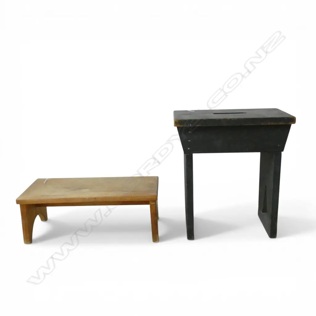 TWO PRIMITIVE-STYLE SMALL STOOLS, 1 PINE, 1 EBONISED (GREEN) Image 1++