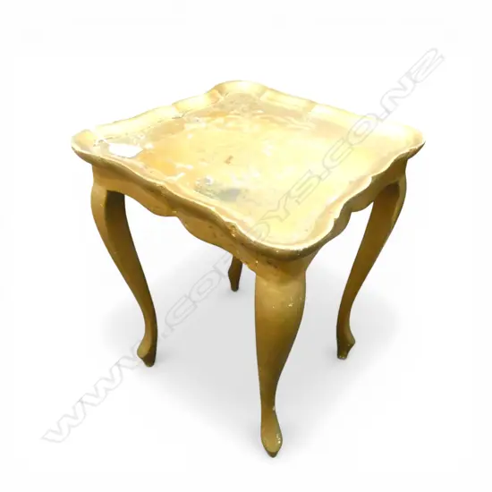 SMALL GILTWOOD OCC TABLE H440MM