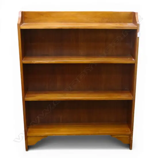 N.Z. NATIVE TIMBER BOOKSHELF 910x210x1150mm