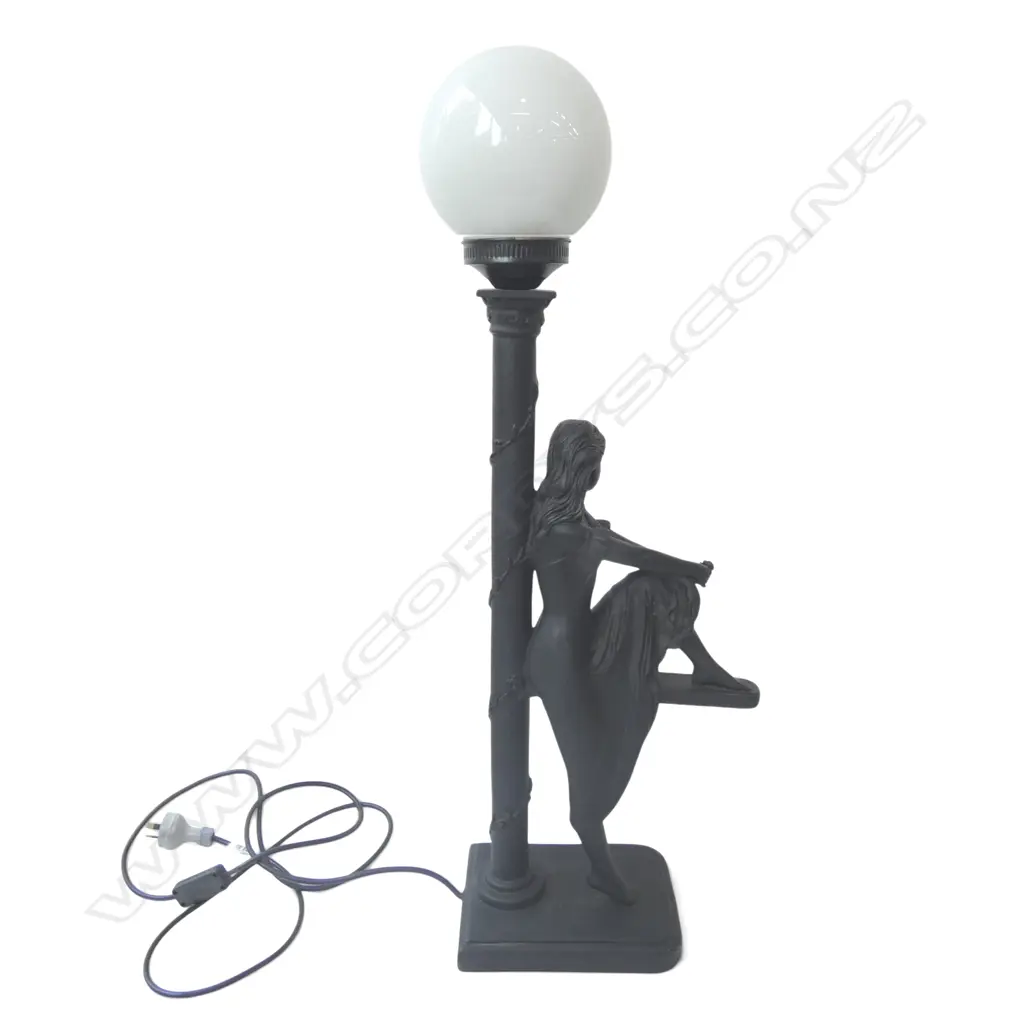 ART DECO STYLE FIGURAL LAMP H.780mm Image 1++