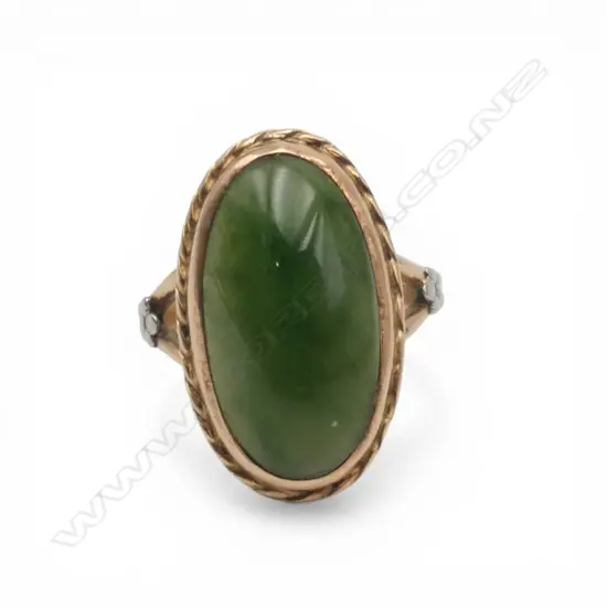 9ct ROSE GOLD VINTAGE lge oval cabochon POUNAMU RING 5.58gms size M