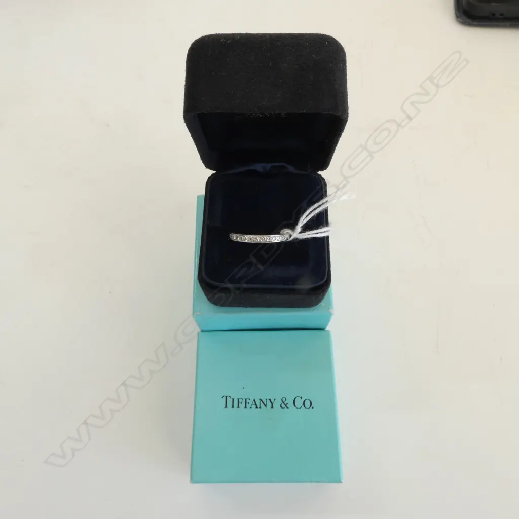 TIFFANY & CO PLATINUM & DIAMOND RING 3.9GMS ORIGINAL BOX & RECEIPT SIZE M Image 1++