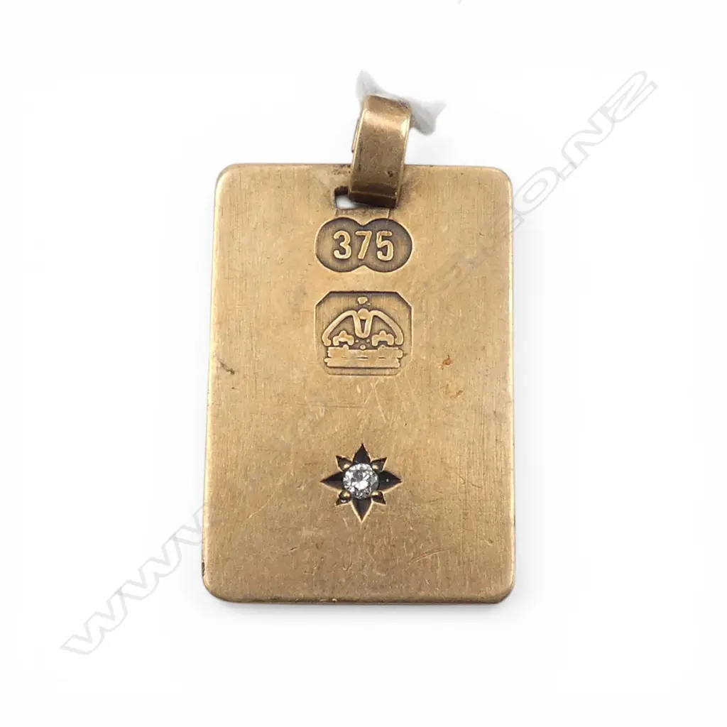 9ct GOLD TABLET PENDANT set w diamond 4.6gms Image 1++