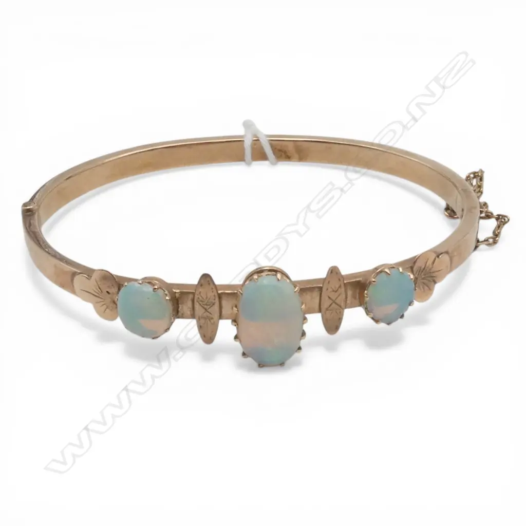 9ct ANTIQUE OPAL BANGLE, 6.54gm broken safety chain Image 1++