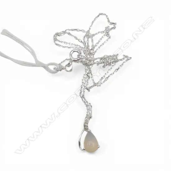 SILVER OPAL & DIAMOND PENDANT on SILVER CHAIN, L.440mm - ONE DIAMOND MISSING