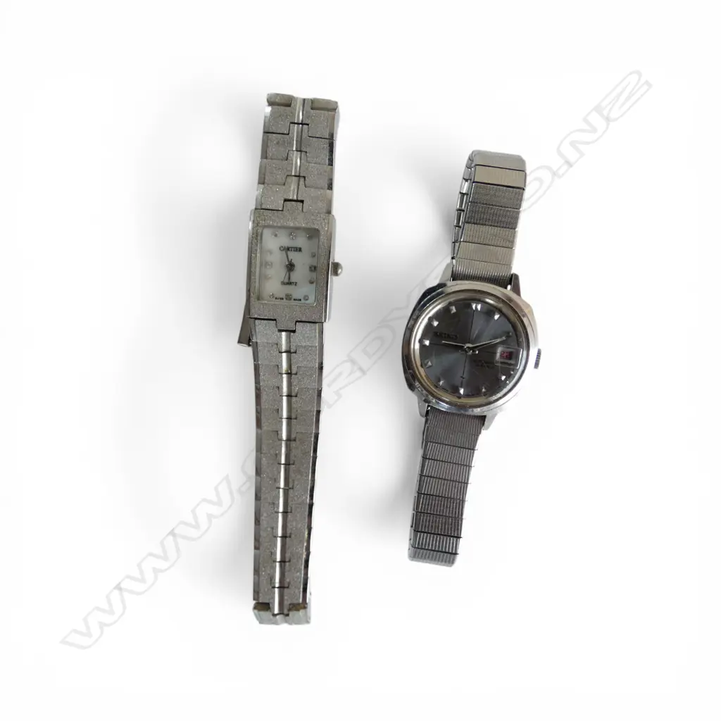 2 VINTAGE LADIES BRACELET WATCHES: SEIKO auto + other  Image 1++