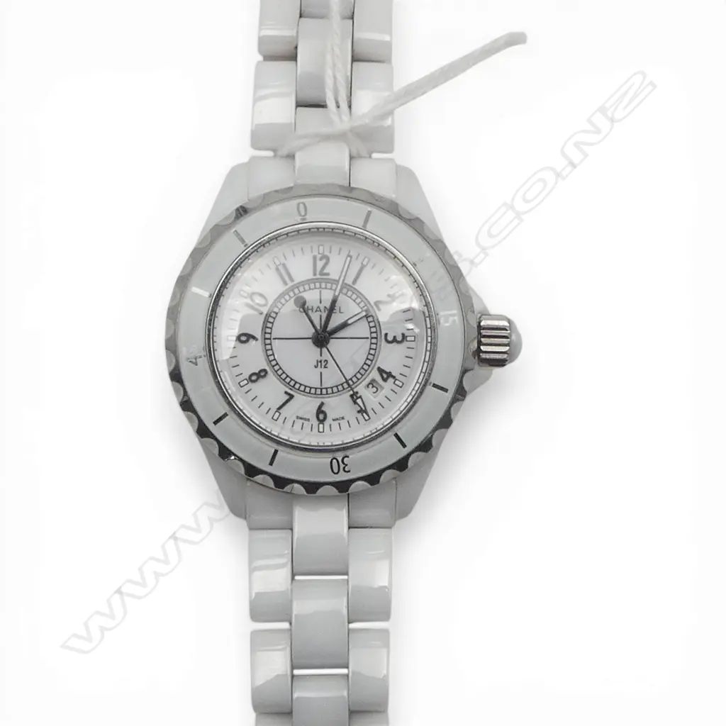 CHANEL J12 LADIES WRISTWATCH DE21011 Image 1++