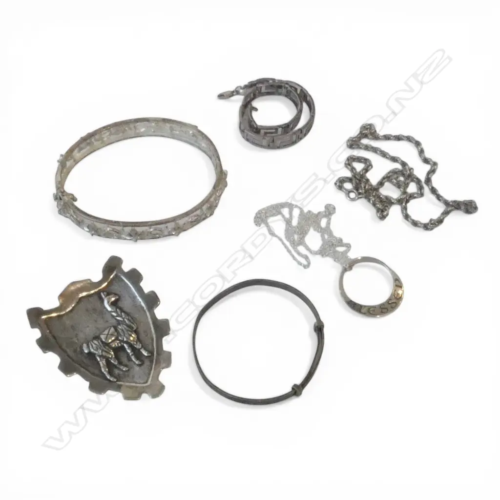 SILVER JEWELLERY: BRACELET + 2 BANGLES + 2 NECKLACES + LAMA LARGE SHIELD BROOCH 56gms Image 1++