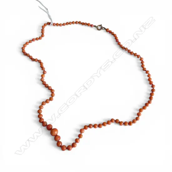 VINTAGE MEDITTERANEAN PINK CORAL graduating bead NECKLACE L.440mm