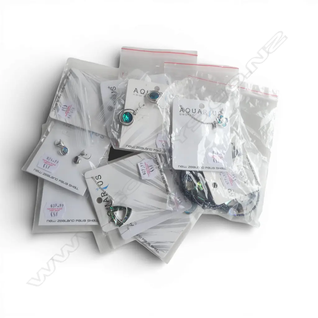 10 PCS CARDED PAUA SHELL JEWELLERY, new old stock Image 1++