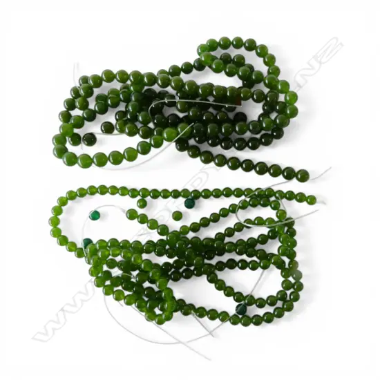 2 BAGS OF NEPHRITE JADE BEAD NECKLACES