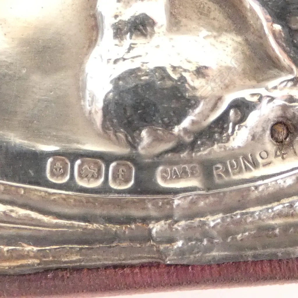 STG SILVER SNUFF BOX, BIRMINGHAM 1902, 20gms + STG SILVER EMBOSSED LIDDED JEWELLERY BOX,  B'HAM 1905 Image 1++