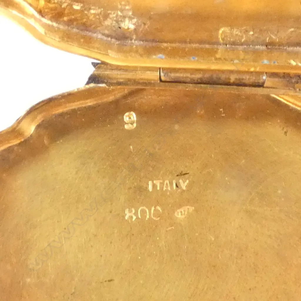 ITALIAN .800 SILVER GILT & ENAMEL PATCH BOX 22gms Image 1++