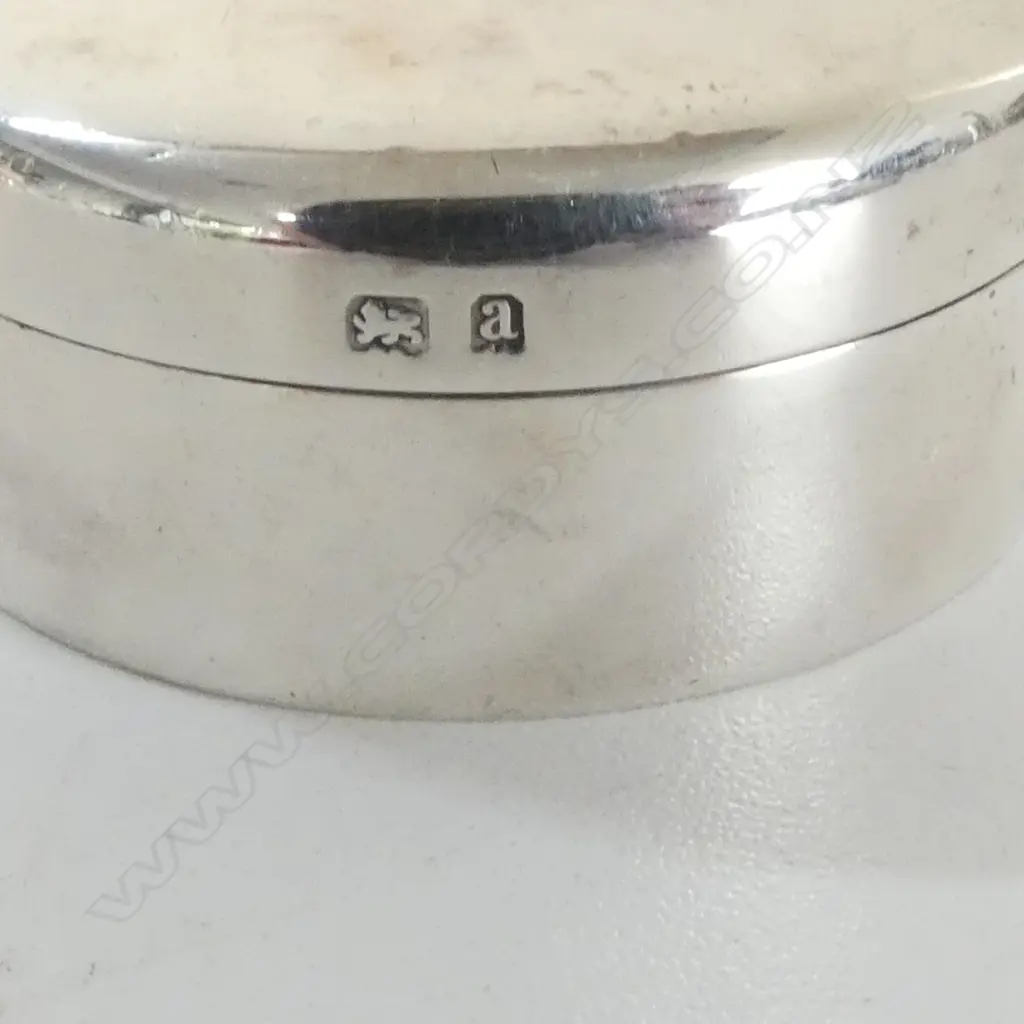 PR Birmingham 1900 SILVER SMALL VANITY BOXES 47gms Image 1++