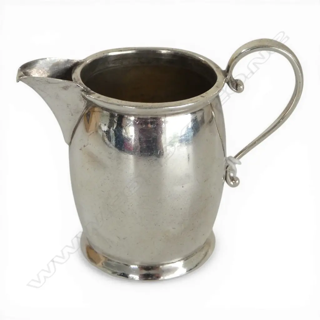 Birmingham 1909 silver cream jug 59gms Image 1++
