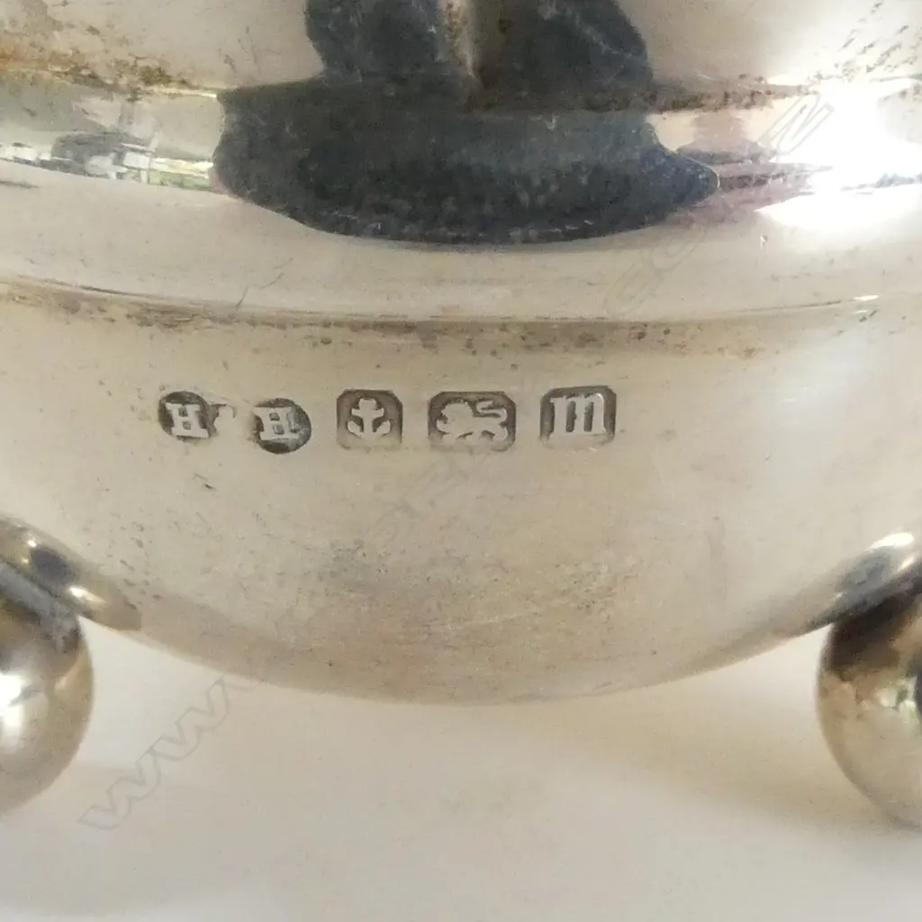 Birmingham 1911 silver scalloped cream jug 39gms Image 1++