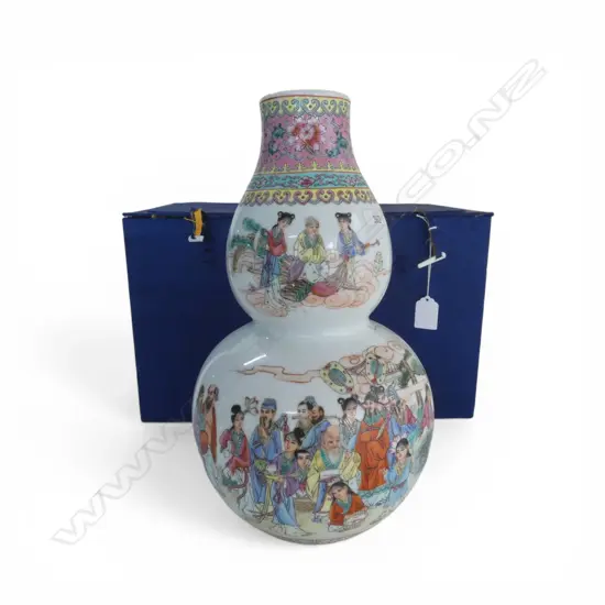 CHINESE FAMILLE ROSE DOUBLE GOURD FORM VASE H.340mm