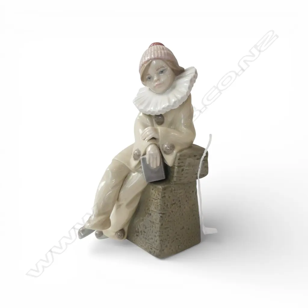LLADRO FIGURE JESTER H.210mm Image 1++