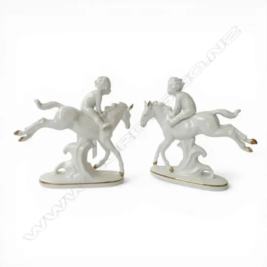 2 GERMAN PORCELAIN  PUTTI & HORSE FIGURINE H.190mm