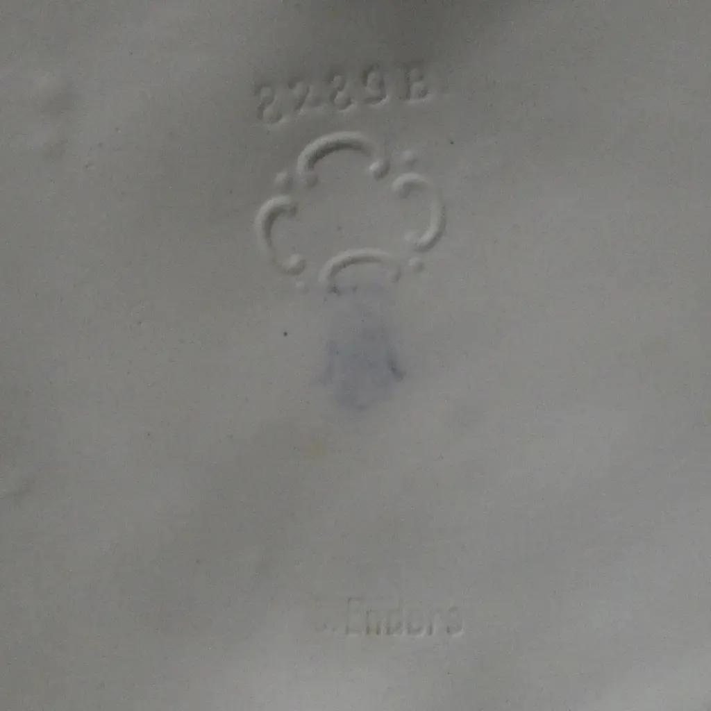 GERMAN PORCELAIN FIGURE GROUP - BASE STAMPED C. ENDERS H.190mm Image 1++