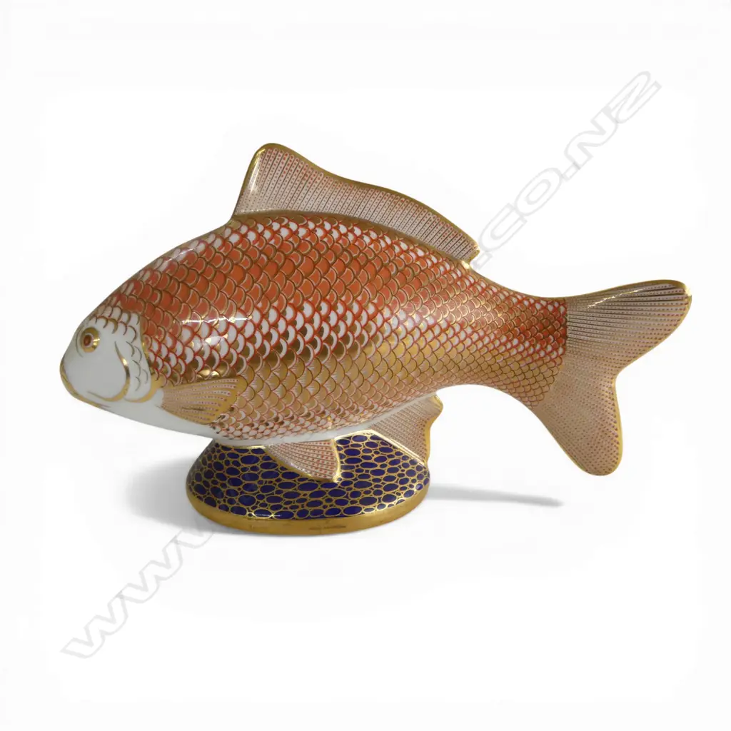 ROYAL CROWN DERBY IMARI FISH PAPERWEIGHT, H.110 x 170mm, button on base Image 1++