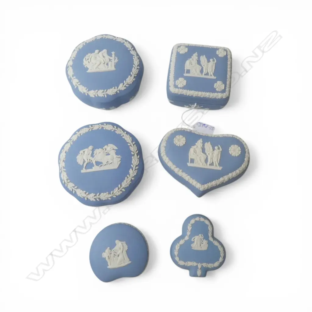 6 WEDGWOOD JASPERWARE LIDDED CONTAINERS D.130mm Image 1++