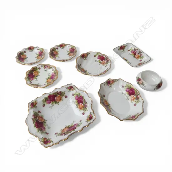  EIGHT ASST ROYAL ALBERT PIN/SWEETS’ DISHES